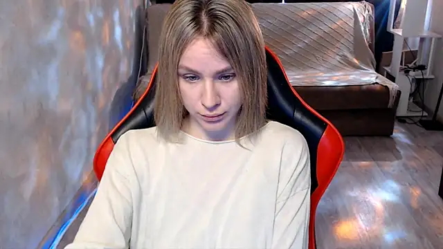 MiaBun1 online show from March 12, 2026, 4:29 am