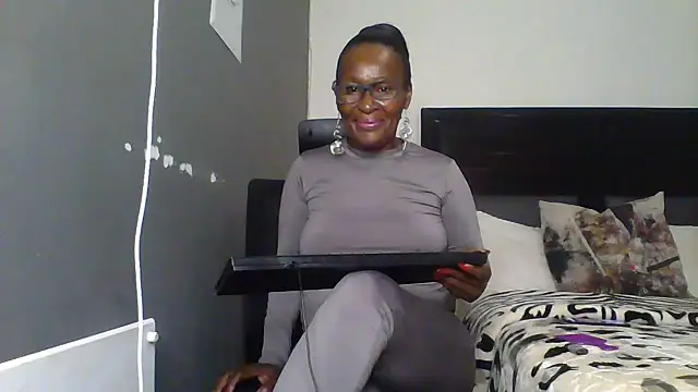 hotgrannxxx58 online show from July 15, 2026, 10:48 pm