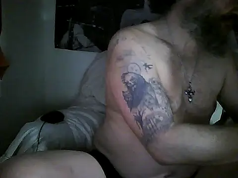 Snapshot of Spunfun555 chatting on February 6, 2026, 10:24 pm Spunfun555 online show from February 6, 2026, 10:24 pm