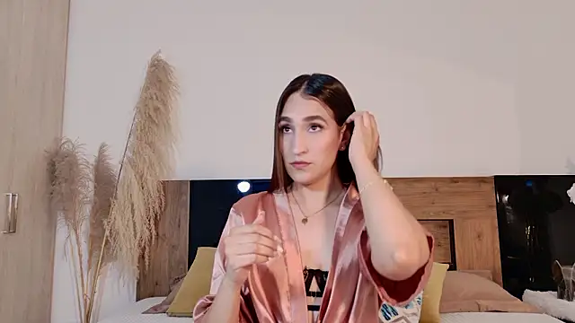 LucyHanks online show from March 3, 2026, 11:38 am