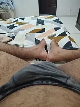 johny044 online show from May 22, 2026, 8:14 pm