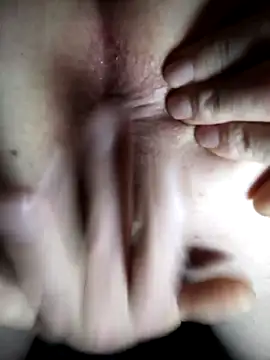 Snapshot of Andpnsote chatting on January 5, 2026, 9:51 pm Andpnsote online show from January 5, 2026, 9:51 pm