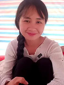 Him MountainGirl online show from February 12, 2026, 2:39 am