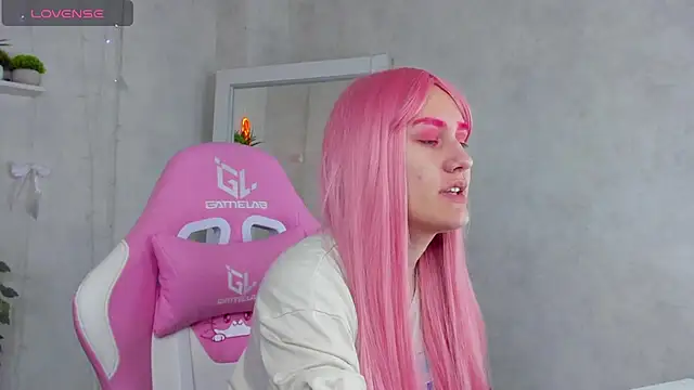 Nedzumi Sato online show from December 18, 2025, 12:38 am