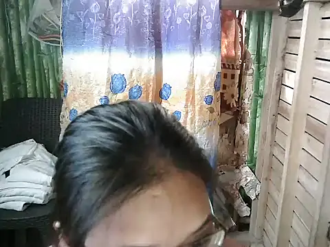 Snapshot of Hotty_babe23 chatting on April 21, 2026, 2:51 am Hotty babe23 online show from April 21, 2026, 2:51 am