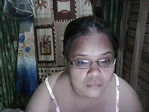 Snapshot of Hotty_babe23 chatting on May 24, 2026, 11:59 am Hotty babe23 online show from May 24, 2026, 11:59 am