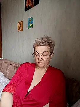 Snapshot of Bastet422111 chatting on March 19, 2026, 7:45 am Bastet422111 online show from March 19, 2026, 7:45 am