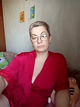 Snapshot of Bastet422111 chatting on April 5, 2026, 2:25 pm Bastet422111 online show from April 5, 2026, 2:25 pm