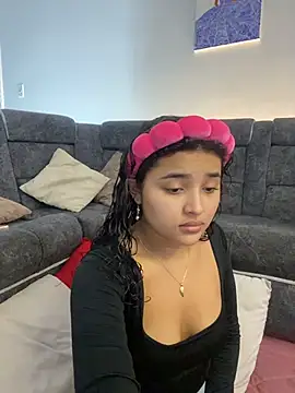 Snapshot of ladulcemary_ chatting on January 6, 2026, 2:10 pm ladulcemary online show from January 6, 2026, 2:10 pm