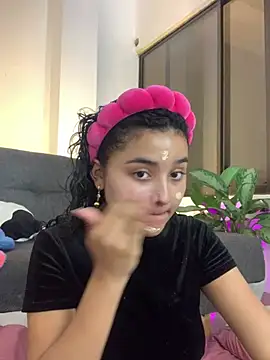 Snapshot of ladulcemary_ chatting on February 4, 2026, 2:23 pm ladulcemary online show from February 4, 2026, 2:23 pm