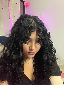 Snapshot of ladulcemary_ chatting on February 13, 2026, 5:09 pm ladulcemary online show from February 13, 2026, 5:09 pm