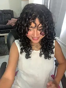 Snapshot of ladulcemary_ chatting on May 10, 2026, 8:03 pm ladulcemary online show from May 10, 2026, 8:03 pm
