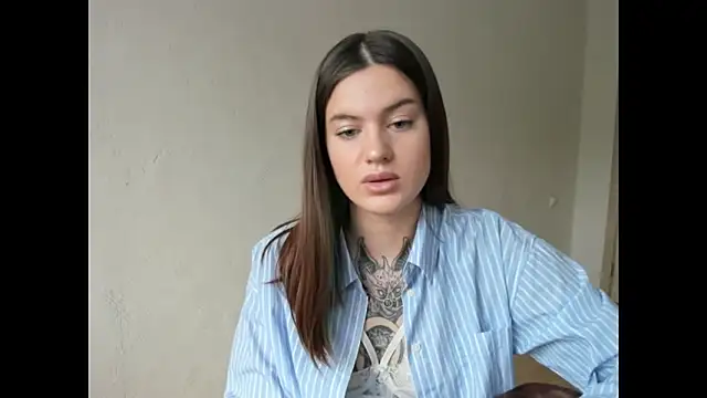 NikkieKitty online show from April 8, 2026, 11:21 am