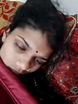 Snapshot of SEEMABABY12 chatting on December 18, 2025, 8:42 am SEEMABABY12 online show from December 18, 2025, 8:42 am