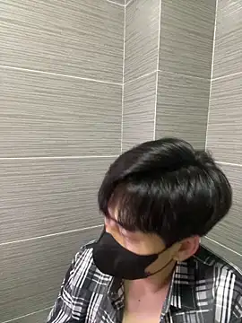 Snapshot of kimze7 chatting on March 6, 2026, 3:30 pm kimze7 online show from March 6, 2026, 3:30 pm