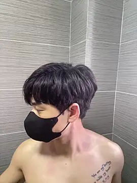 Snapshot of kimze7 chatting on March 8, 2026, 12:19 am kimze7 online show from March 8, 2026, 12:19 am