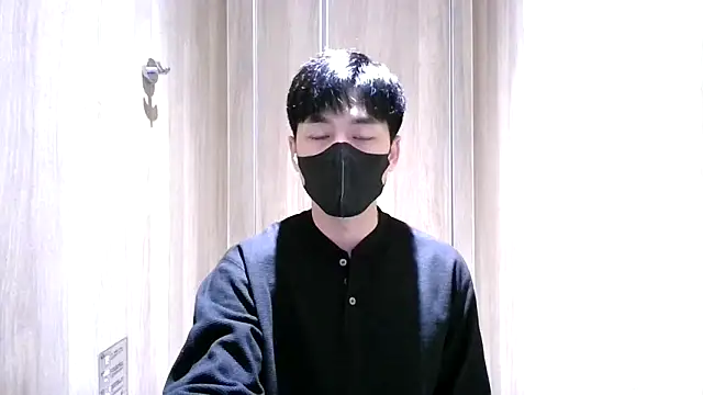 Snapshot of kimze7 chatting on March 12, 2026, 2:07 am kimze7 online show from March 12, 2026, 2:07 am