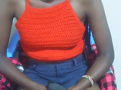 Snapshot of QueenMerri5 chatting on December 14, 2025, 1:11 am QueenMerri5 online show from December 14, 2025, 1:11 am