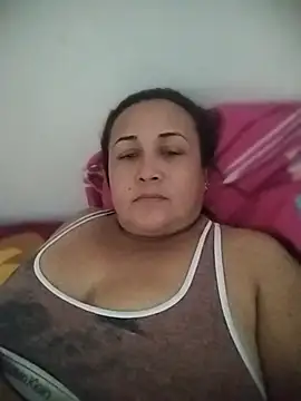 Snapshot of Nini_Love_ chatting on May 18, 2026, 4:35 pm Nini Love online show from May 18, 2026, 4:35 pm