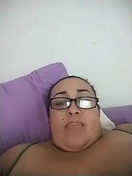 Snapshot of Nini_Love_ chatting on July 8, 2026, 7:40 pm Nini Love online show from July 8, 2026, 7:40 pm