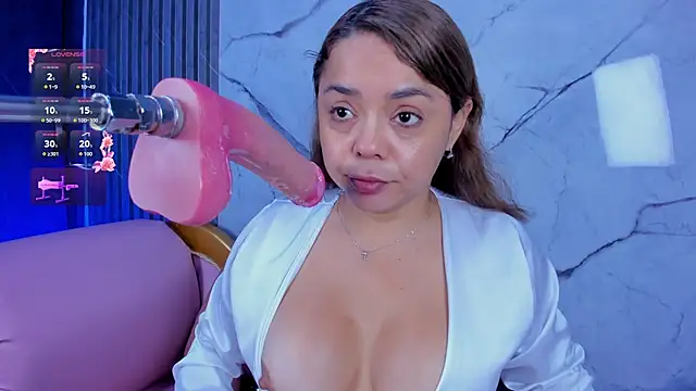 Snapshot of shayra_boobs2 chatting on May 5, 2026, 10:12 am shayra boobs2 online show from May 5, 2026, 10:12 am