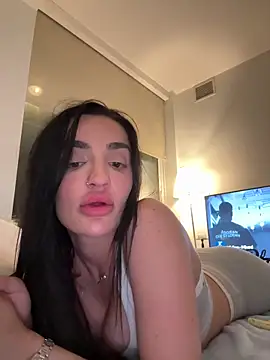 Lexiiskyyxo online show from May 29, 2026, 10:13 am
