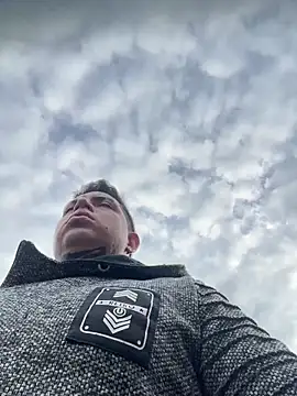 Marlokeo69 online show from December 19, 2025, 11:39 am