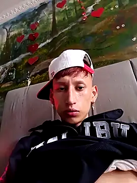 Snapshot of Disey888 chatting on February 13, 2026, 5:09 pm Disey888 online show from February 13, 2026, 5:09 pm