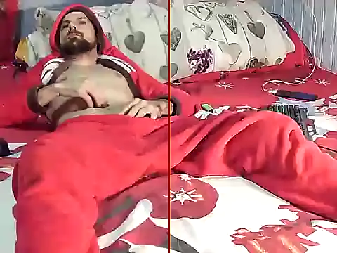 Snapshot of Pintiliescu chatting on December 18, 2025, 11:05 am Pintiliescu online show from December 18, 2025, 11:05 am