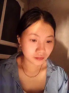 Lomay69 online show from December 18, 2025, 5:30 pm