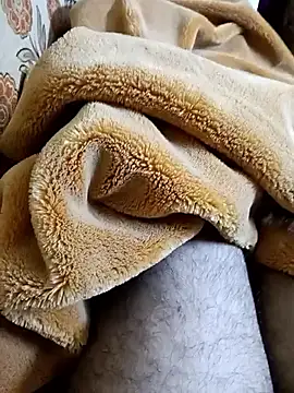 AR7v online show from December 22, 2025, 8:00 am