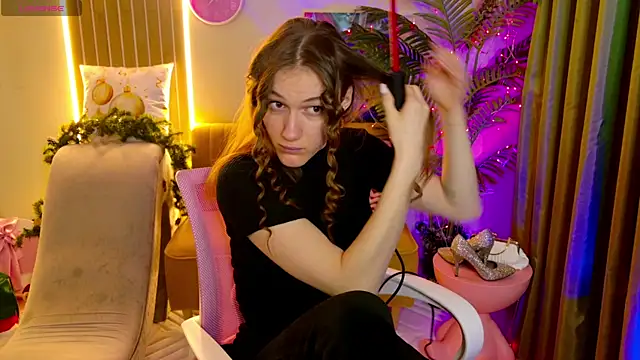 Snapshot of CarolainGilbert chatting on January 9, 2026, 5:10 am CarolainGilbert online show from January 9, 2026, 5:10 am