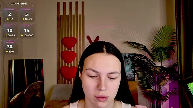 Snapshot of MaxinCarroll chatting on April 16, 2026, 10:16 am MaxinCarroll online show from April 16, 2026, 10:16 am