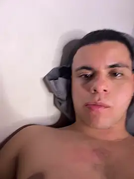 Liam Mateo online show from March 4, 2026, 3:45 am