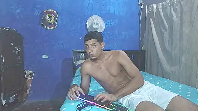 Liam Thomas online show from December 14, 2025, 11:09 pm