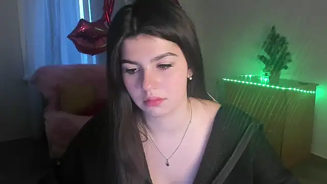 KisaModel online show from March 5, 2026, 1:01 am