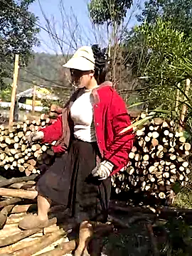 Snapshot of neko-nancy chatting on January 12, 2026, 7:13 am neko-nancy online show from January 12, 2026, 7:13 am