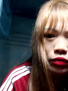 yana-zz online show from March 16, 2026, 6:34 pm