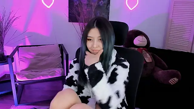 SirenMystiq online show from March 19, 2026, 8:13 pm