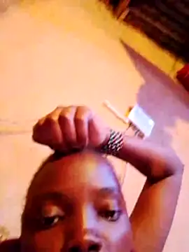 Snapshot of SEXY-NAIMA chatting on January 17, 2026, 4:11 pm SEXY-NAIMA online show from January 17, 2026, 4:11 pm