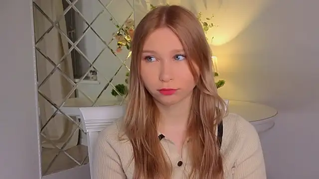 CorrieHighfield online show from December 17, 2025, 12:49 am