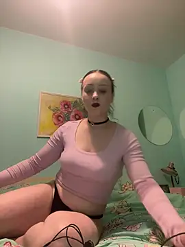 arisha glow online show from December 17, 2025, 8:15 pm