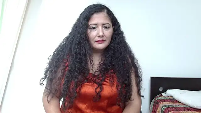 Snapshot of Genesis_Montenegro_Ec chatting on December 19, 2025, 12:23 pm Genesis Montenegro Ec online show from December 19, 2025, 12:23 pm