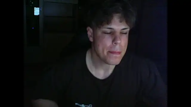 GymGuy0505 online show from February 15, 2026, 8:16 pm