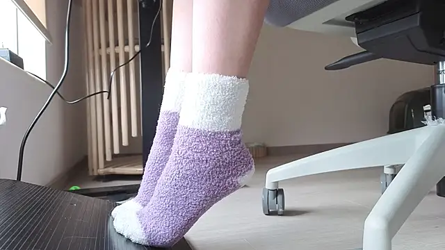 Feetbeth online show from February 3, 2026, 8:36 pm