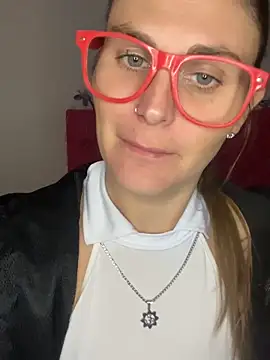 rubia culonaa online show from May 19, 2026, 4:08 am
