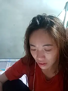 Snapshot of little-effy chatting on April 16, 2026, 1:12 pm little-effy online show from April 16, 2026, 1:12 pm