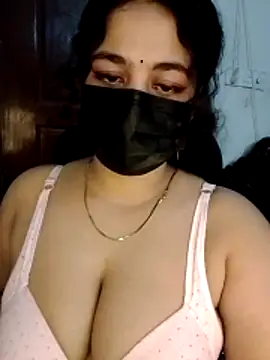 nosrat014 online show from April 10, 2026, 3:50 pm