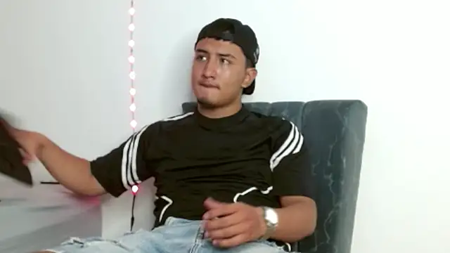 kyro estrada online show from April 13, 2026, 1:00 am