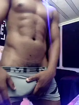 Snapshot of BananaStillDicksy chatting on February 19, 2026, 5:03 am BananaStillDicksy online show from February 19, 2026, 5:03 am